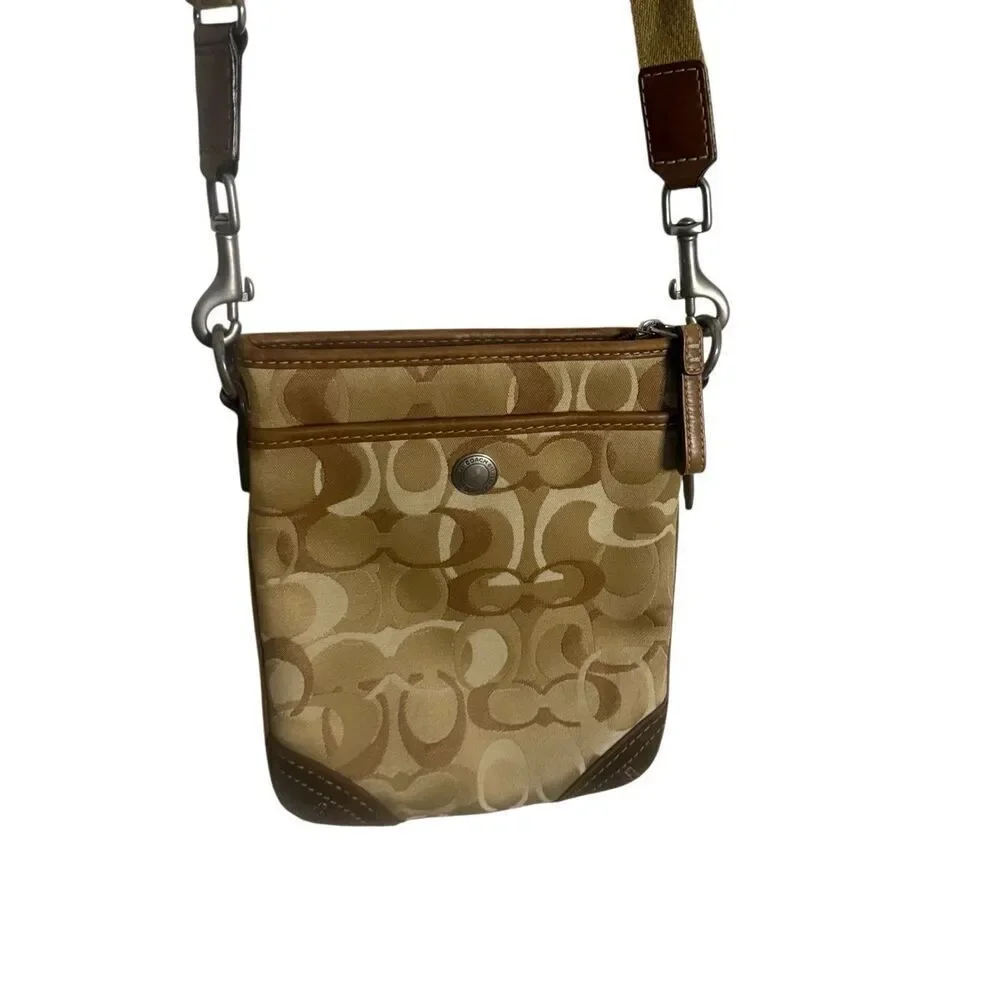 Coach Women's Optic Signature Shoulder Swingpack Crossbody Purse Bag Brown